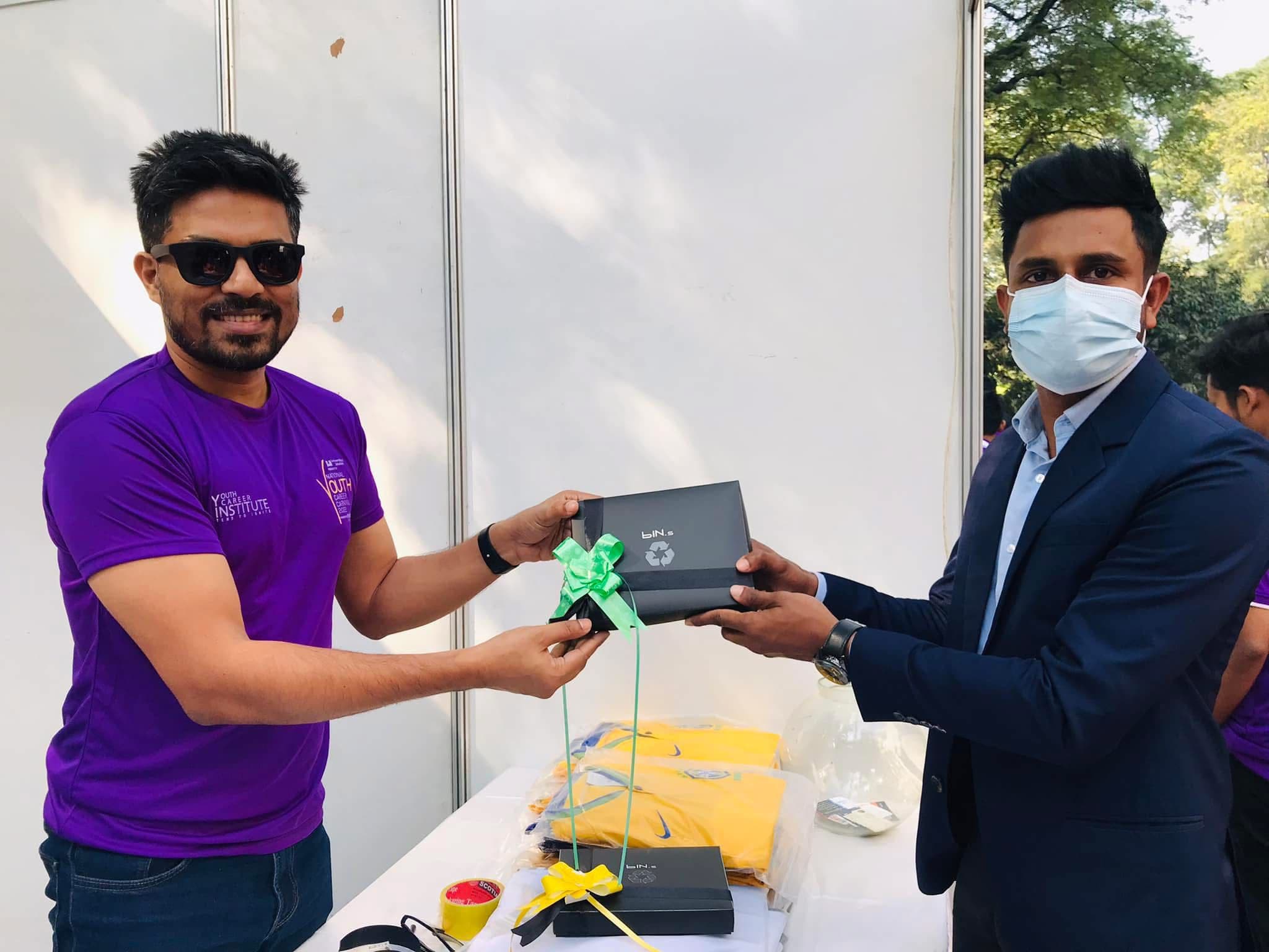 Youth Brand Ambassador – BIN'S Brand
